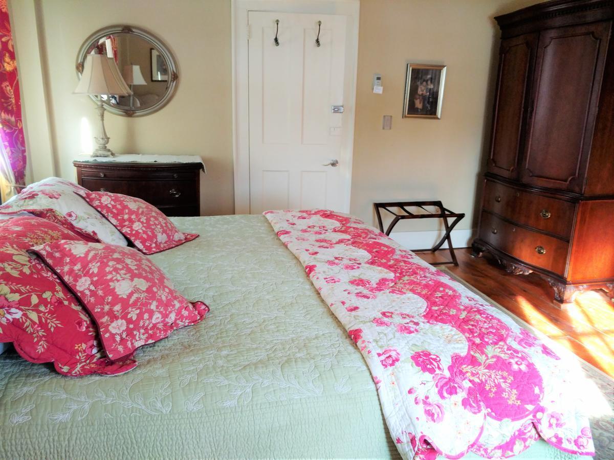 Daniel Stebbins B And B South Hadley Extérieur photo